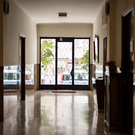 Two Bedroom Apt In Syntagma - Ermou Area Aten Exteriör bild